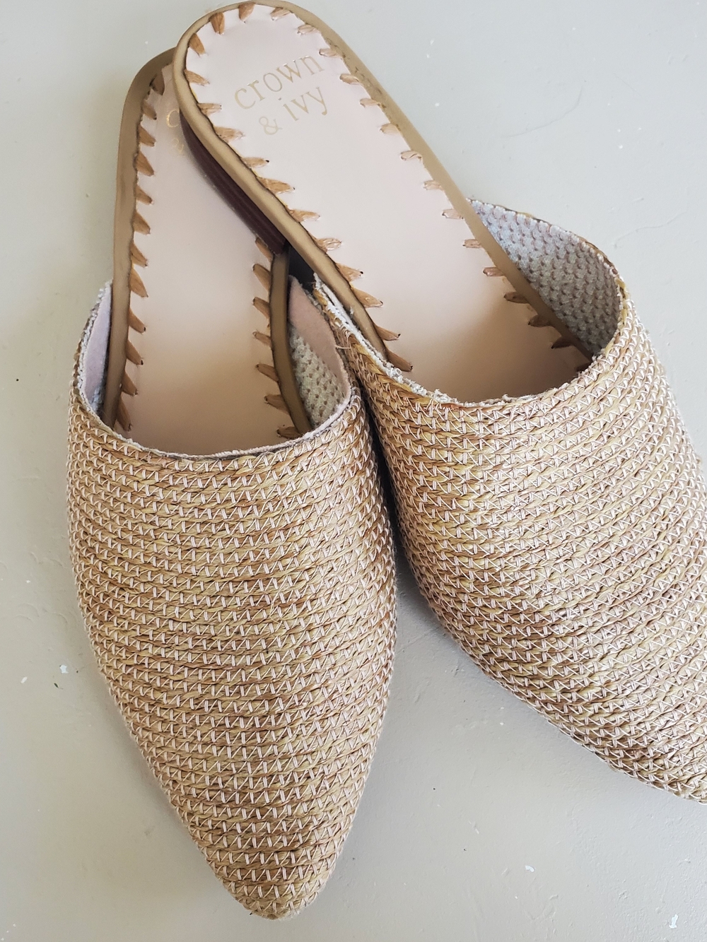 crown & ivy Woven Tan Pointed Toe Slip-On Mules Size 8.5